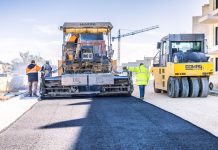 Triq Gòrđ Pisani, a new road that was built to divert traffic from and to Marsalforn, begins to be tarmaced.