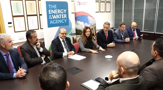 Two research teams receive EWA funding for innovative projects