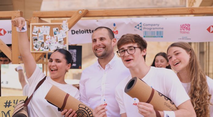 Prime Minister Robert Abela praises skill and innovation of Maltese youth during JA Marketplace 2025