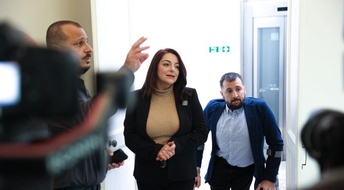 Specialized transition service for young people with disabilities and mental health challenges