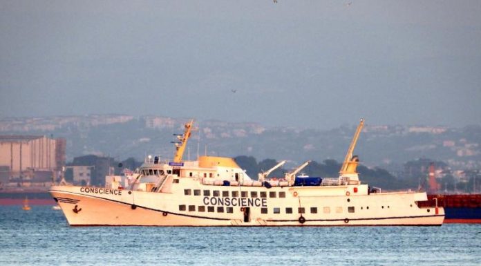 Stricken ship to allow inspection of damage