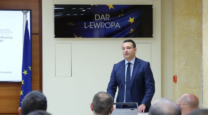 Exploring the use of Artificial Intelligence in the judicial system to improve accessibility and efficiency for citizens