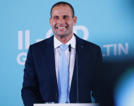 Robert Abela announces special leave for parents with babies in ITU