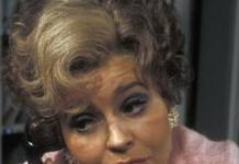 Prunella Scales dies aged 93