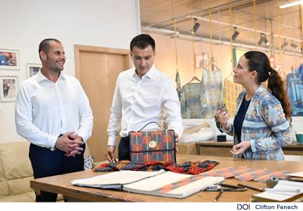 Prime Minister Robert Abela meets with small business owners in the Ta’ Qali handicraft village