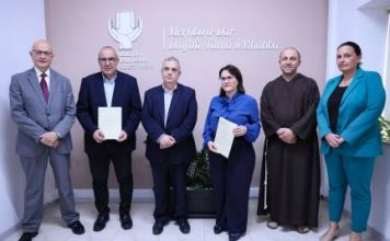 Agreement signed to further strengthen support for vulnerable mothers