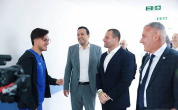 Prime Minister visits Gozo General Hospital and sees new services that will be offered
