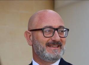 Roderick Galdes resigns as Social Housing Minister