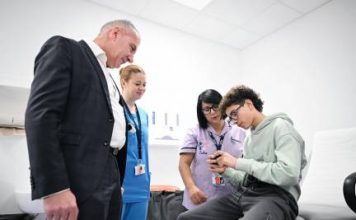 Three Insulin Pumps (artificial pancreas) services launched