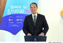 7 scholarship schemes launched with an investment of €8 million