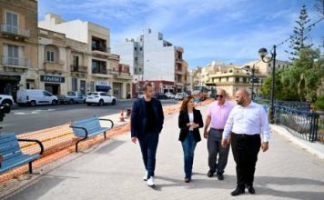 Pretty Bay sewer update works completed as tarmac works begin