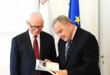 Ombudsman presents 2025 Annual Report to the Speaker of the House of Representatives