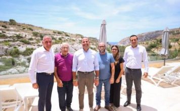 Prime Minister Robert Abela visits Gozitan family businesses that are strengthening tourism and the Gozitan economy
